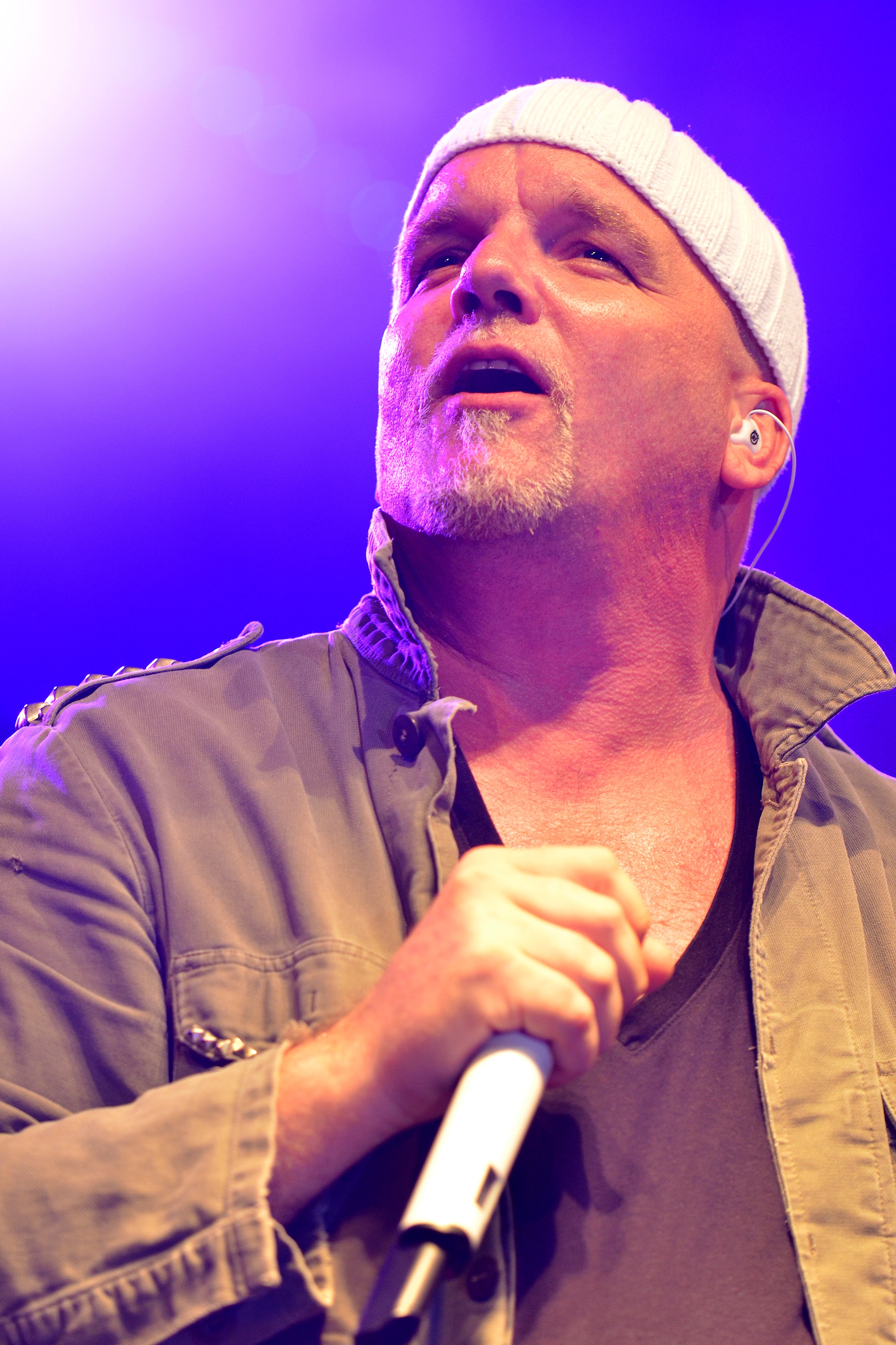 Anton featuring DJ Ötzi